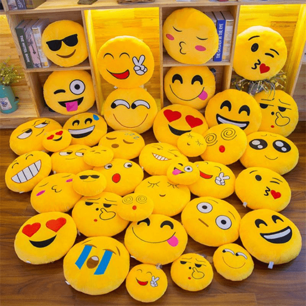 Emoji Pillows Round Cushion ﻿